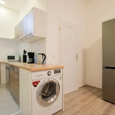 Raj Living - 1 Or 3 Room Apartments - 20 Min Messe Dus And Old Town Dus Dusseldorf Exterior photo