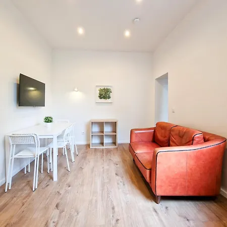 Raj Living - 1 Or 3 Room Apartments - 20 Min Messe Dus And Old Town Dus Dusseldorf Exterior photo