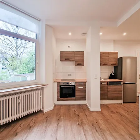 Raj Living - 1 Or 3 Room Apartments - 20 Min Messe Dus And Old Town Dus Dusseldorf Exterior photo